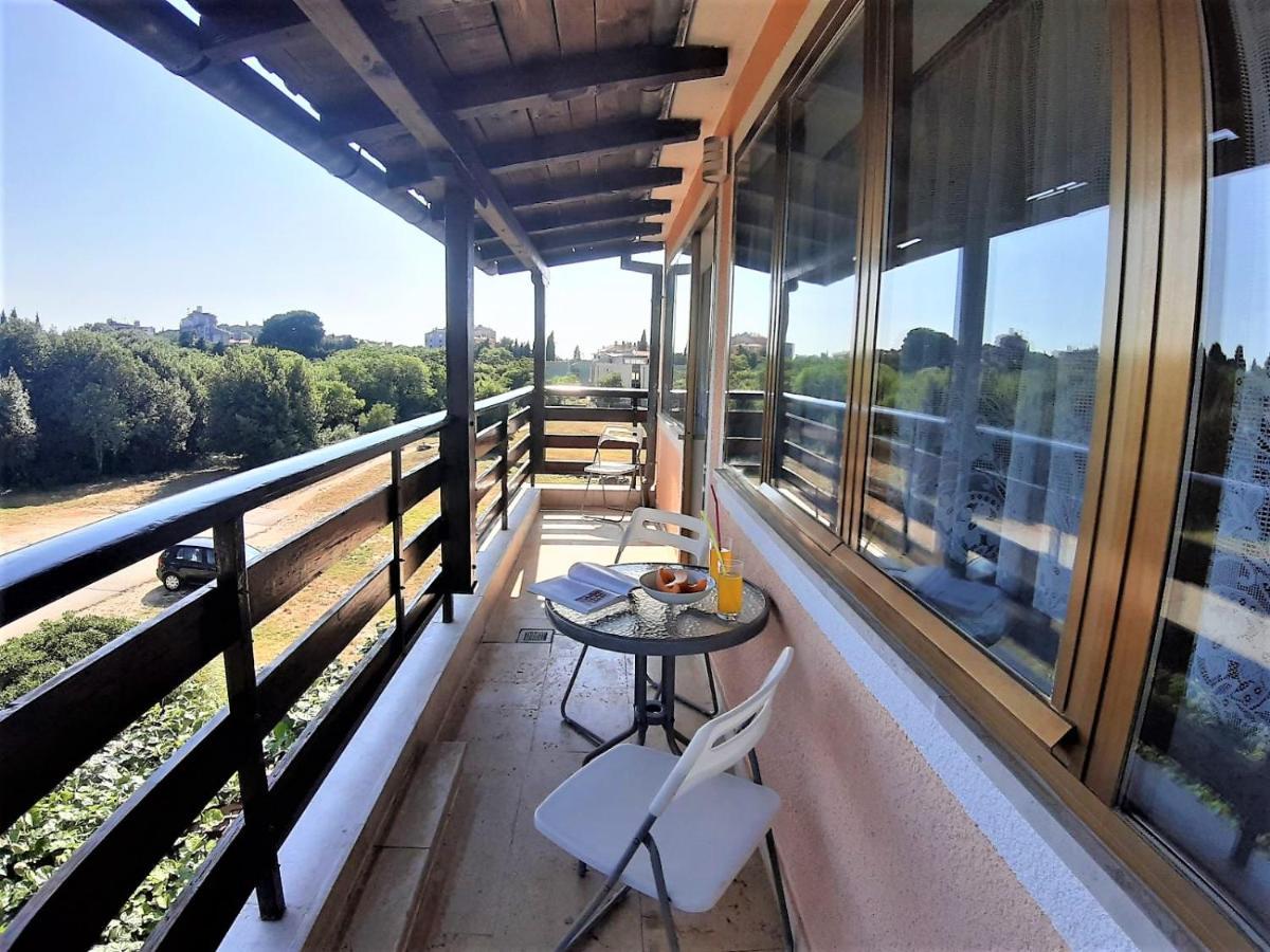 רוביני Apt Mirella Apartment מראה חיצוני תמונה